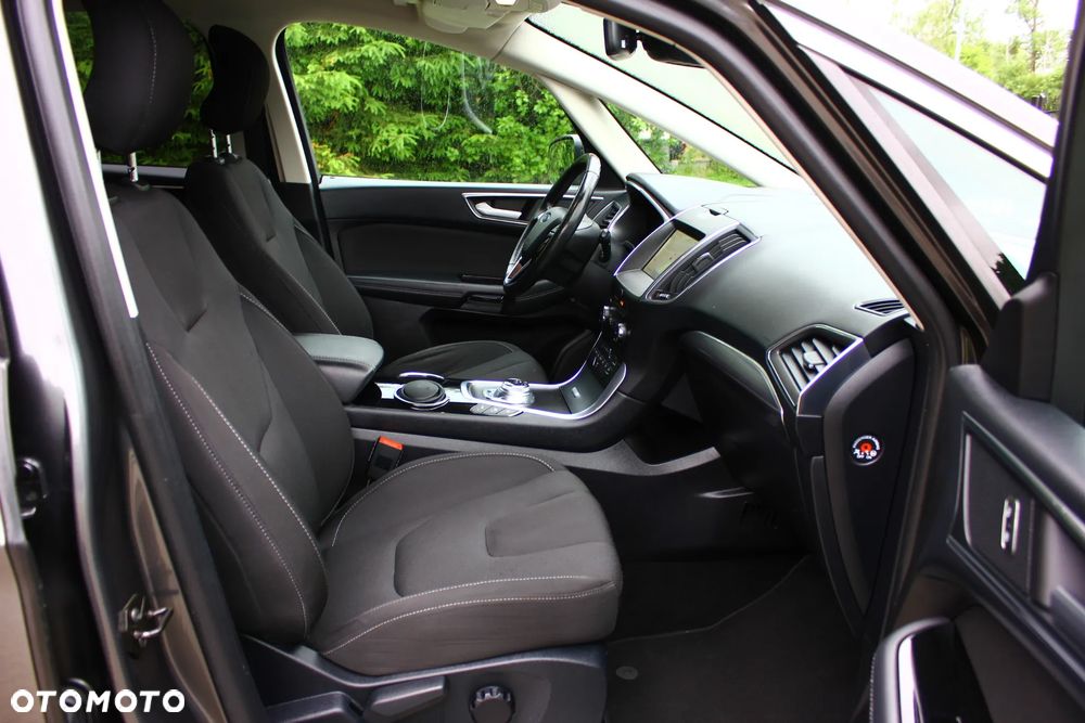 Ford S-Max 2.0 TDCi Titanium PowerShift - 39