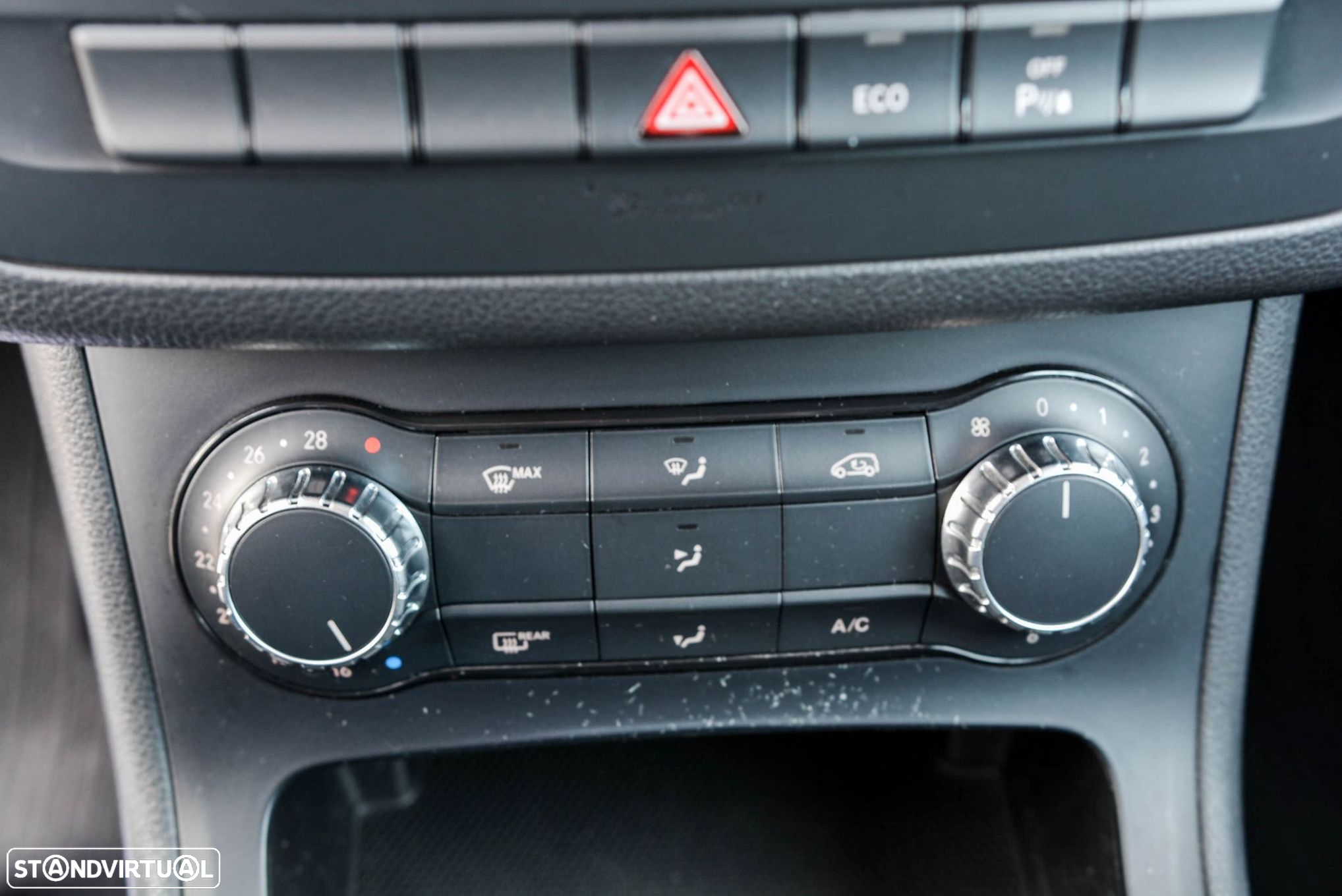 Mercedes-Benz B 200 d Style - 14