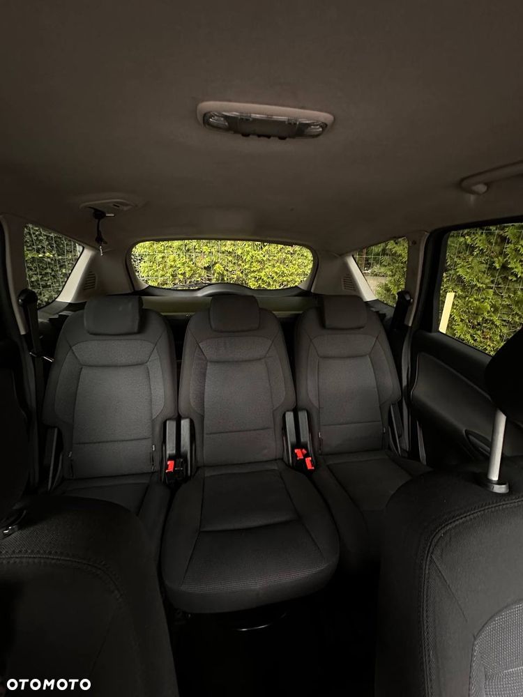 Ford S-Max 2.0 TDCi Trend - 9