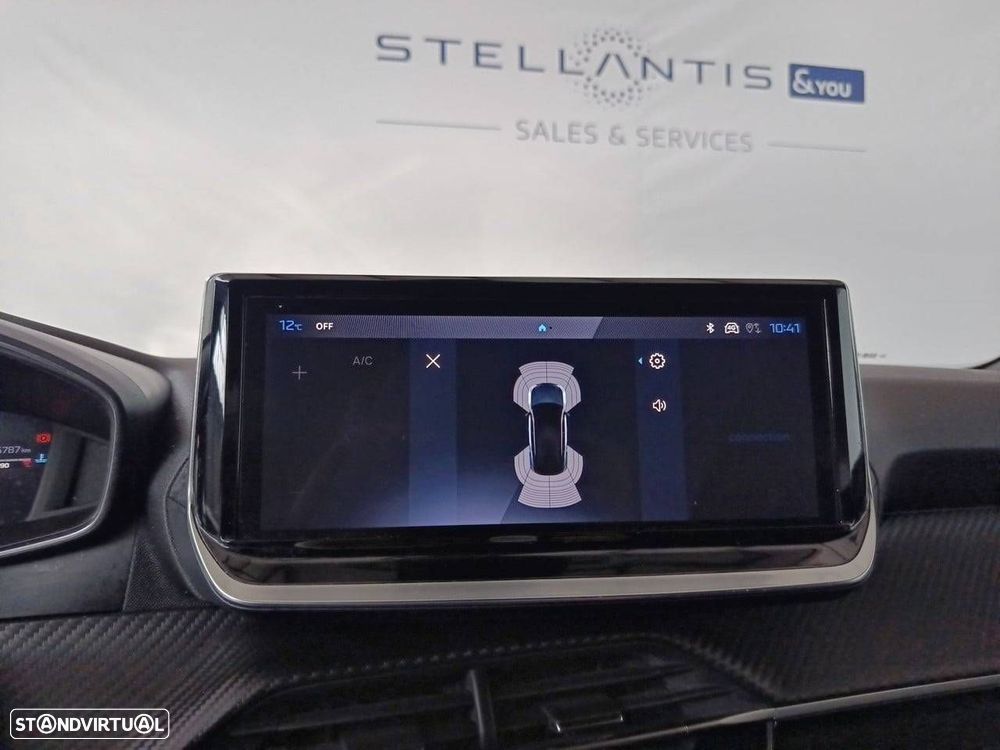 Peugeot 2008 1.2 Hybrid Allure e-DCS6 - 23