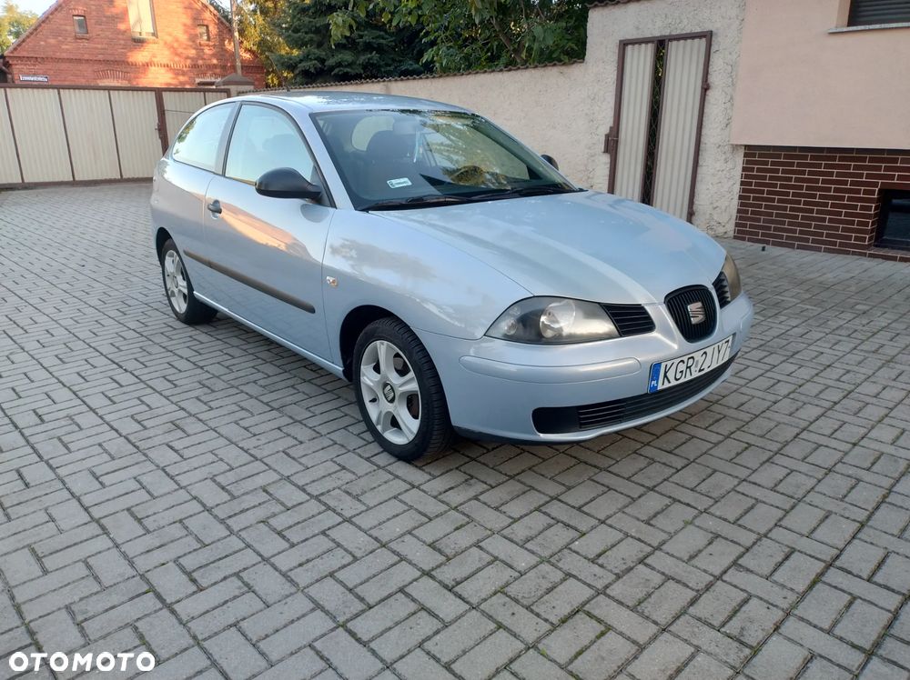 Seat Ibiza 1.4 16V Stylance - 1