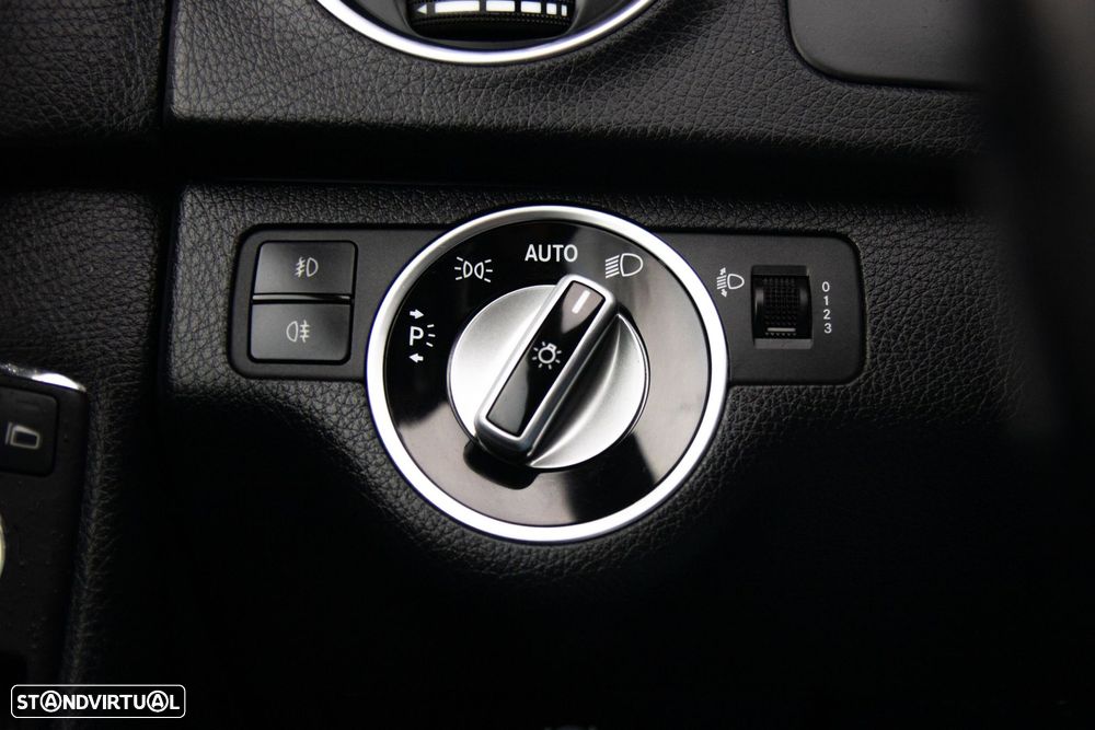 Mercedes-Benz C 200 CDi Avantgarde BlueEfficiency - 40