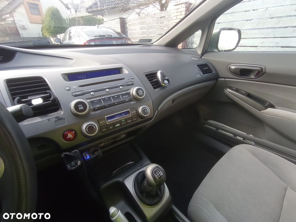 Honda Civic 1.8 Comfort - 5
