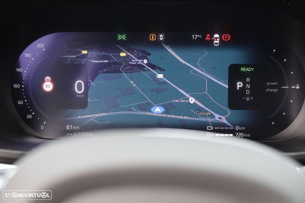 Volvo XC 60 2.0 T6 PHEV Core AWD - 26