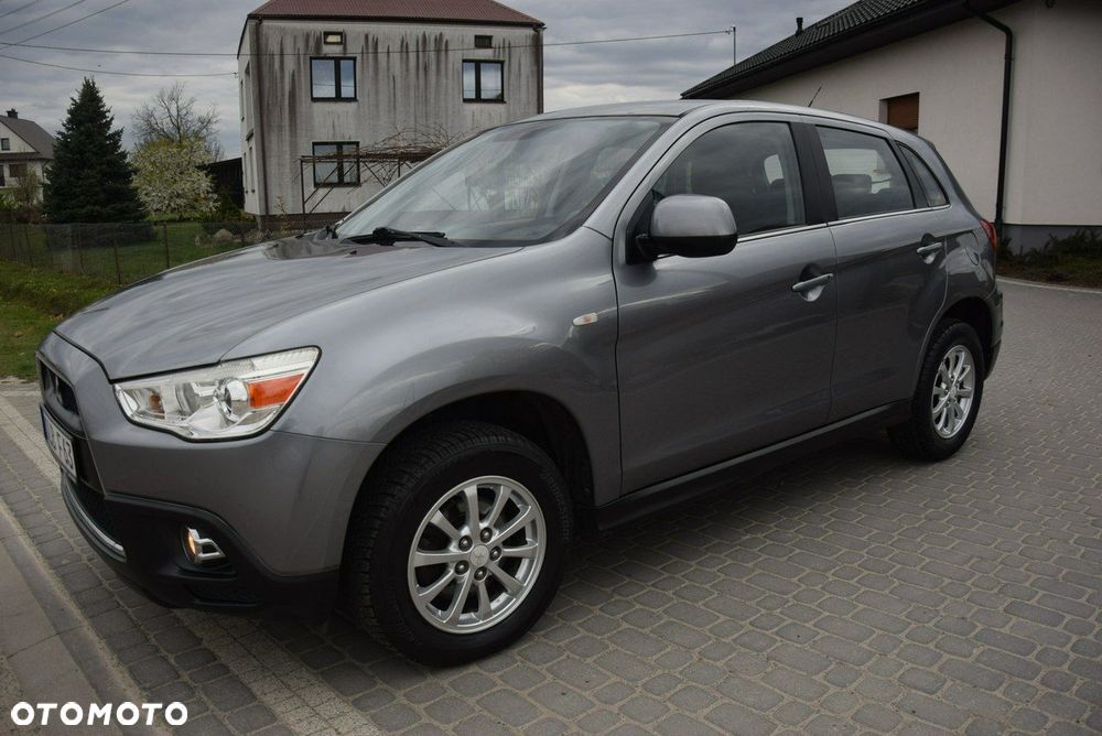 Mitsubishi ASX - 17
