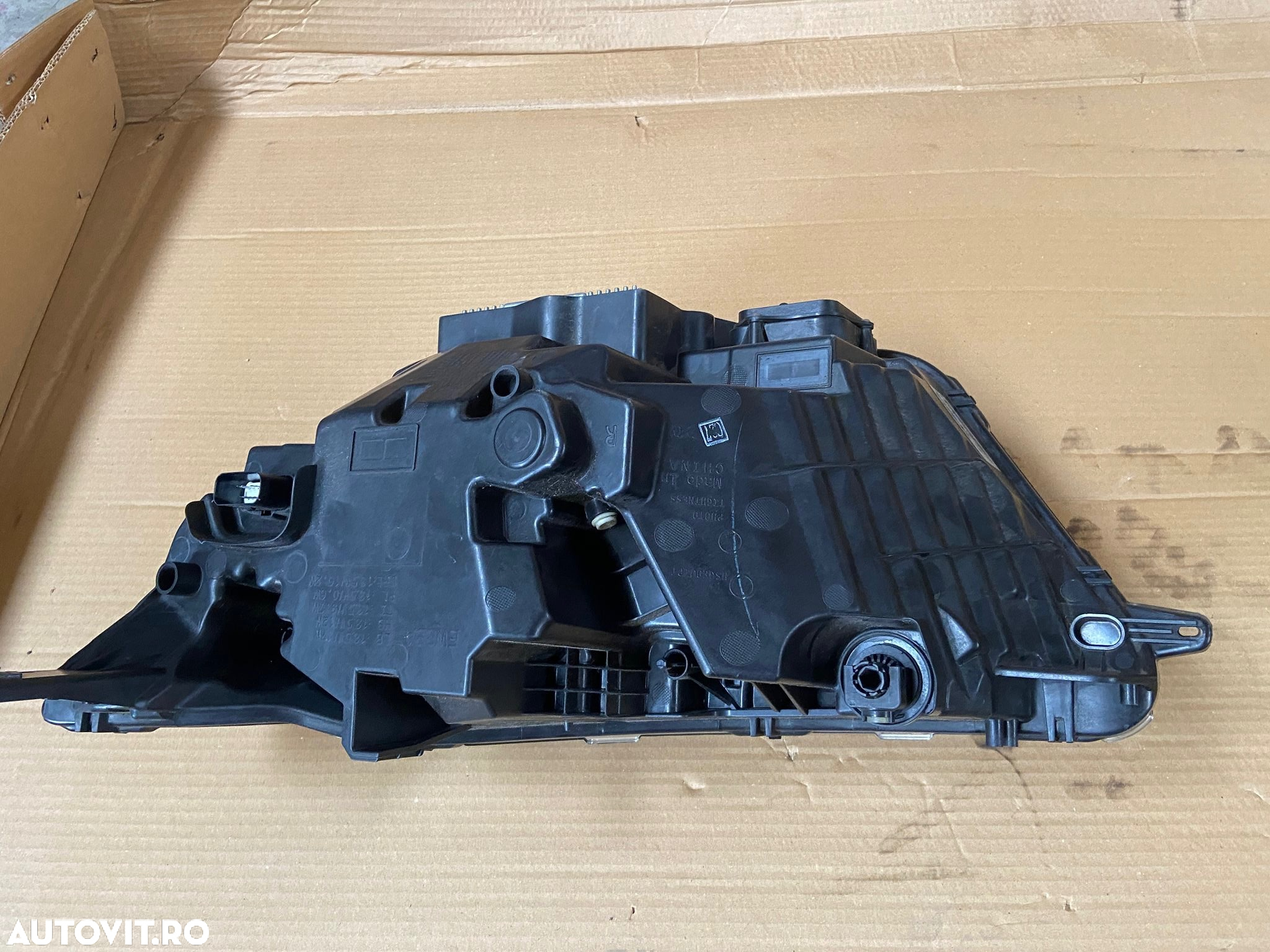 Far complet stanga si dreapta FORD EDGE an 2014-2019 fara defecte - 6