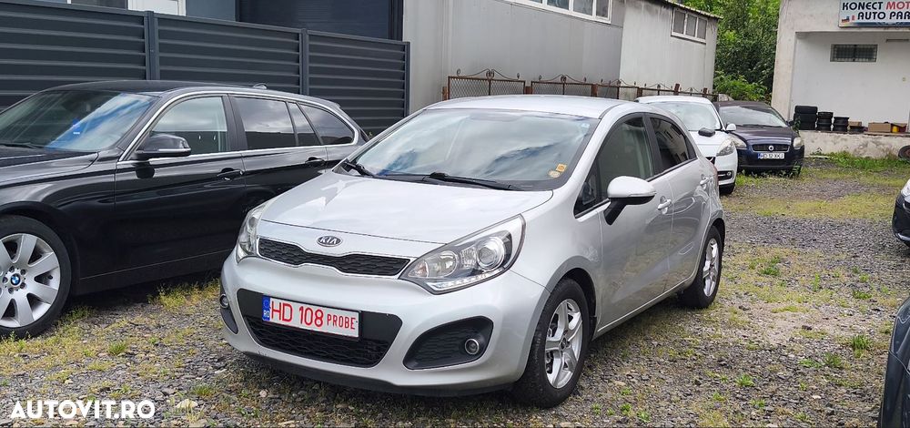 Kia Rio 1.4 CRDI Platinum Edition - 2