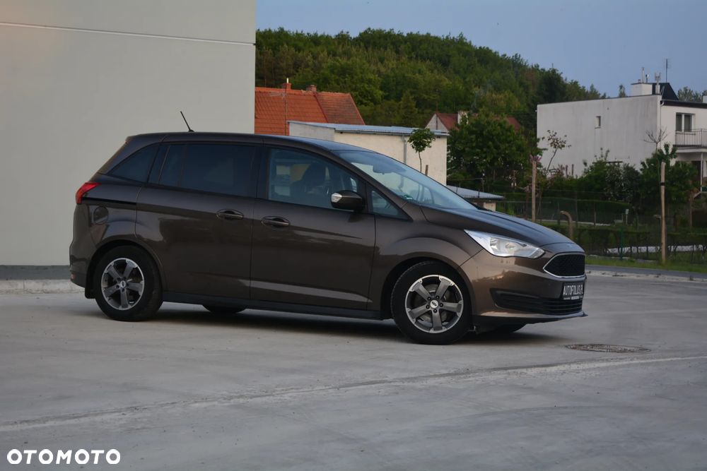 Ford Grand C-MAX - 7