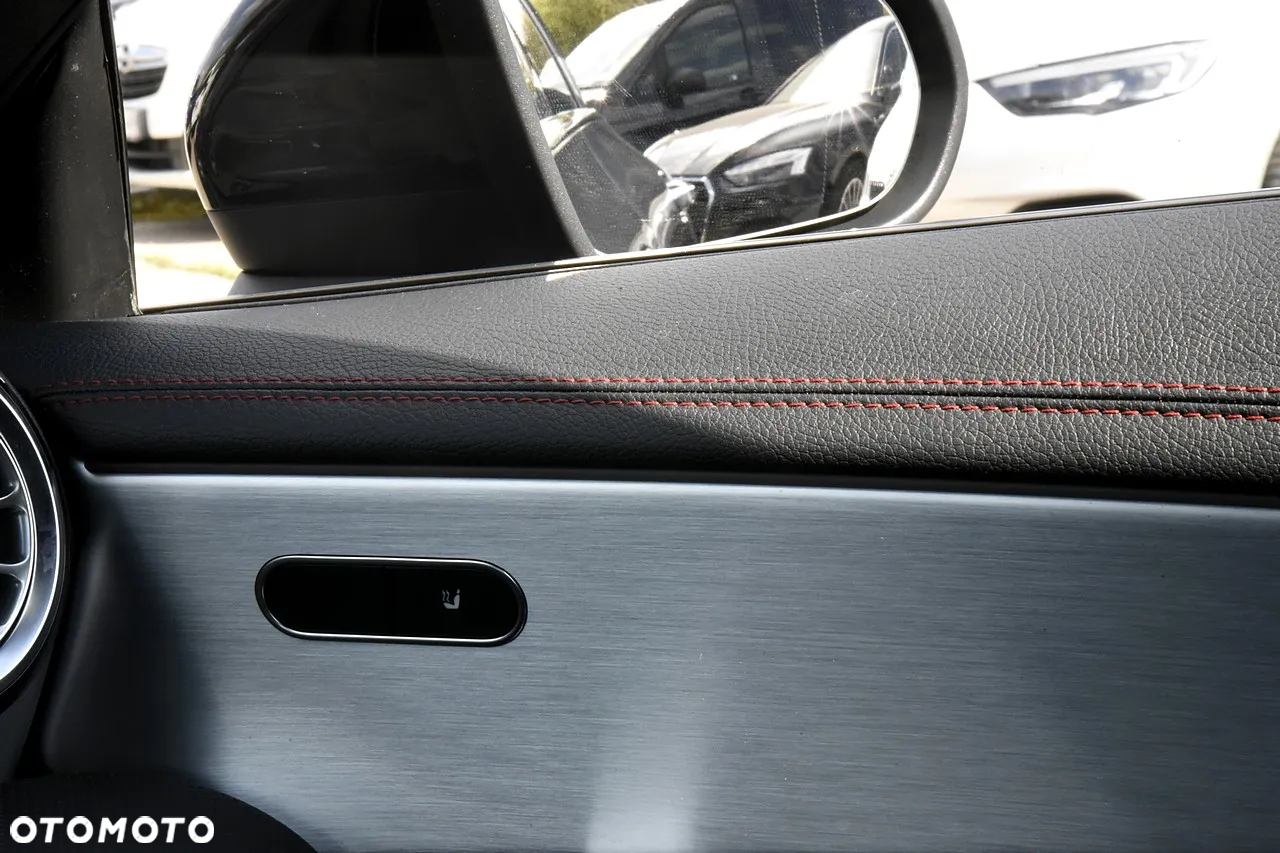 Mercedes-Benz CLA 200 AMG Line 7G-DCT - 21