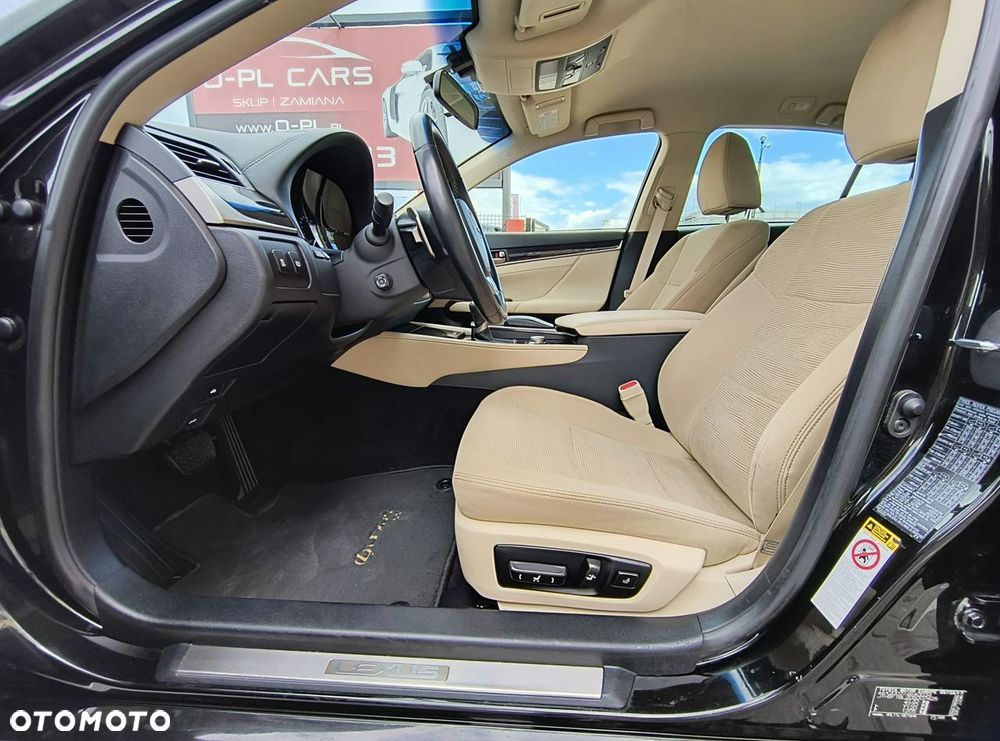 Lexus GS - 11