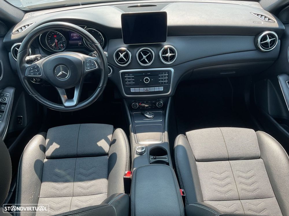 Mercedes-Benz GLA 180 d Style Aut. - 24