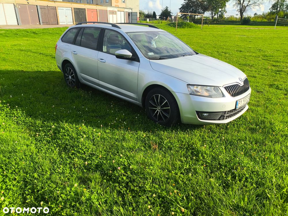 Skoda Octavia 1.6 TDI Ambition DSG - 5