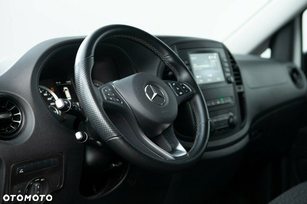 Mercedes-Benz Vito - 16