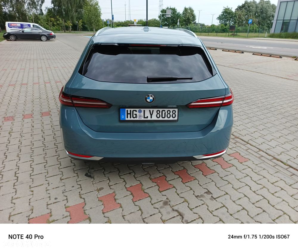 BMW Seria 5 520i - 5