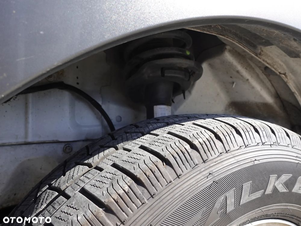 Ford Transit - Kontener z windą - 13