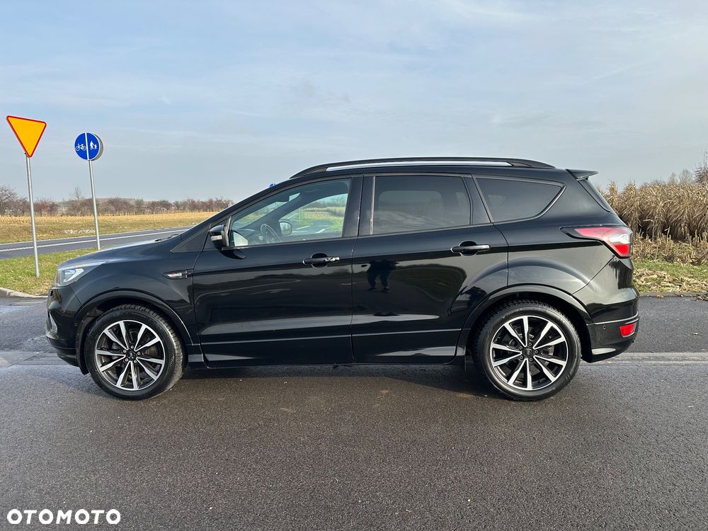 Ford Kuga 1.5 EcoBoost 2x4 ST-Line - 25
