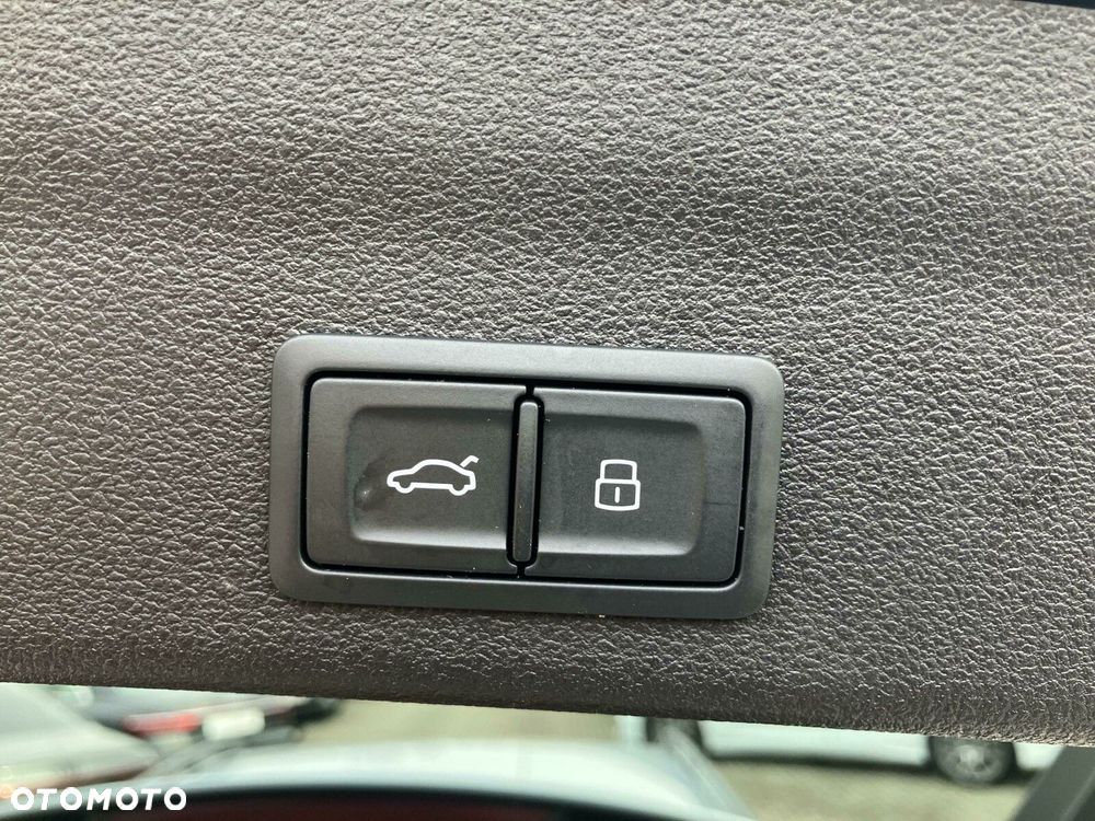 Audi A6 Allroad - 23