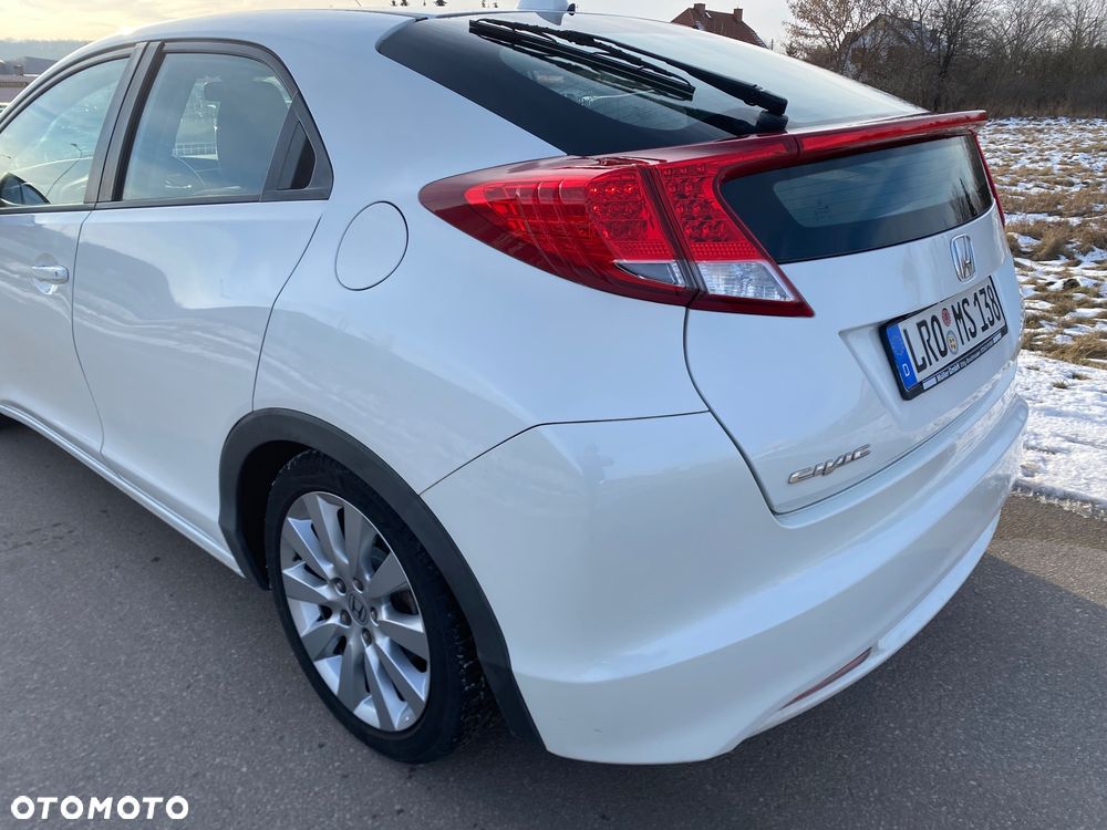 Honda Civic 1.4 i-VTEC Sport - 30