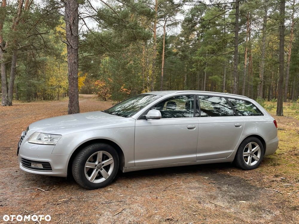 Audi A6 Avant 2010 photo 3