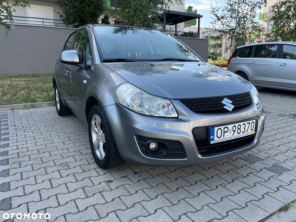 Suzuki SX4 1.6 Premium - 21