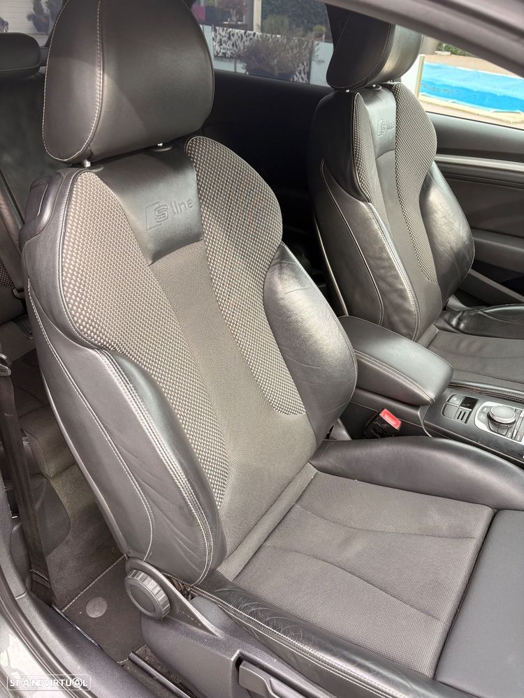Audi A3 1.6 TDI S-line - 12