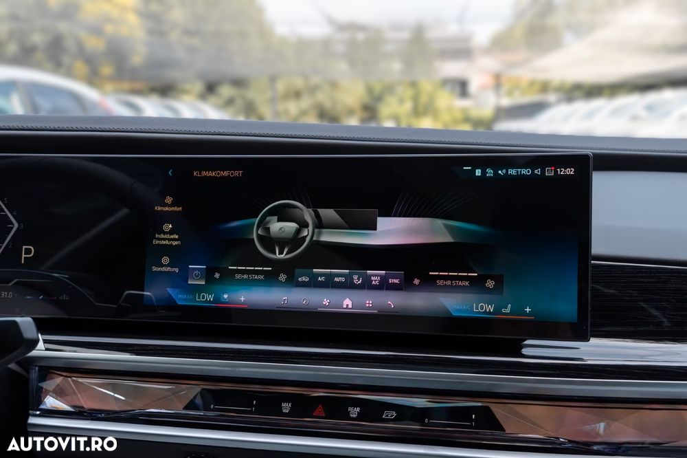 BMW Seria 7 740d xDrive - 24