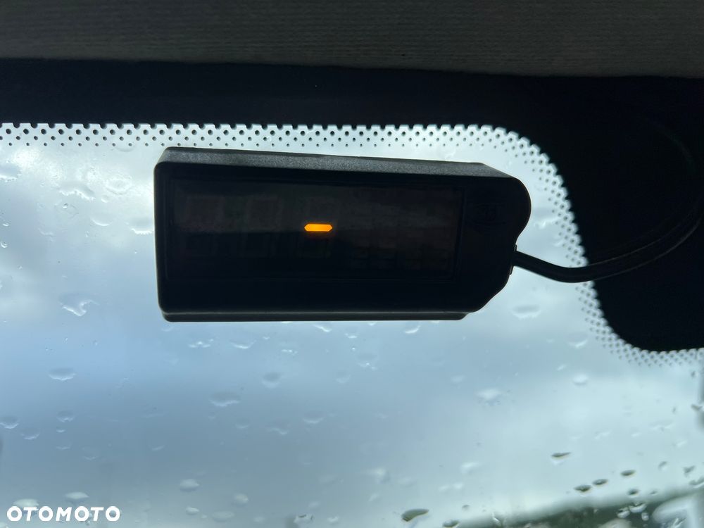 Iveco Daily 35C13 Manual/Winda Carrier Xarios 350 (677) - 30