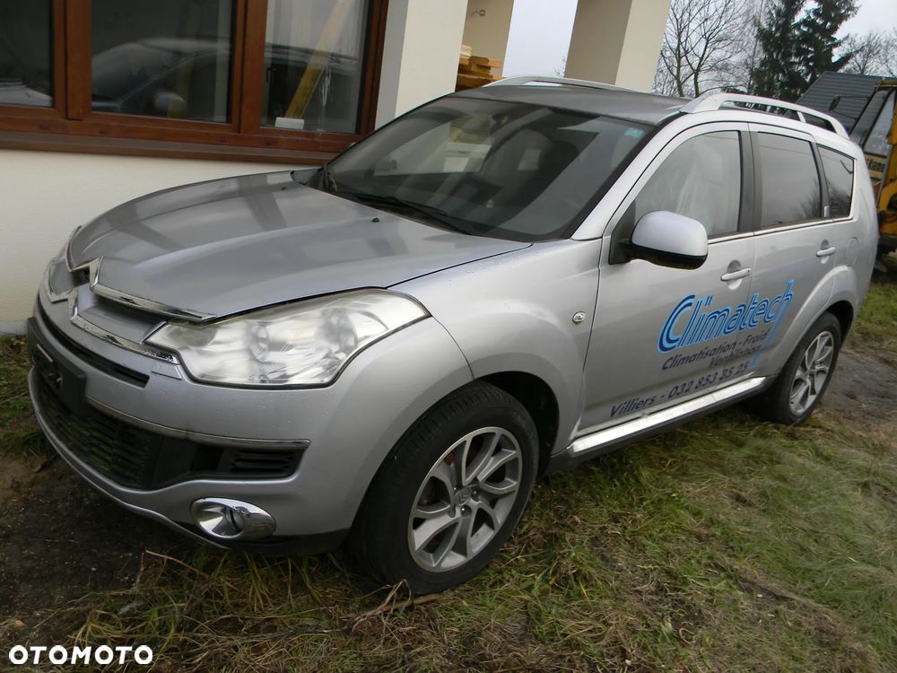 CITROEN C-CROSSER 2.4B benzyna kompletny przód maska zderzak lampa błotnik chłodnice - 1
