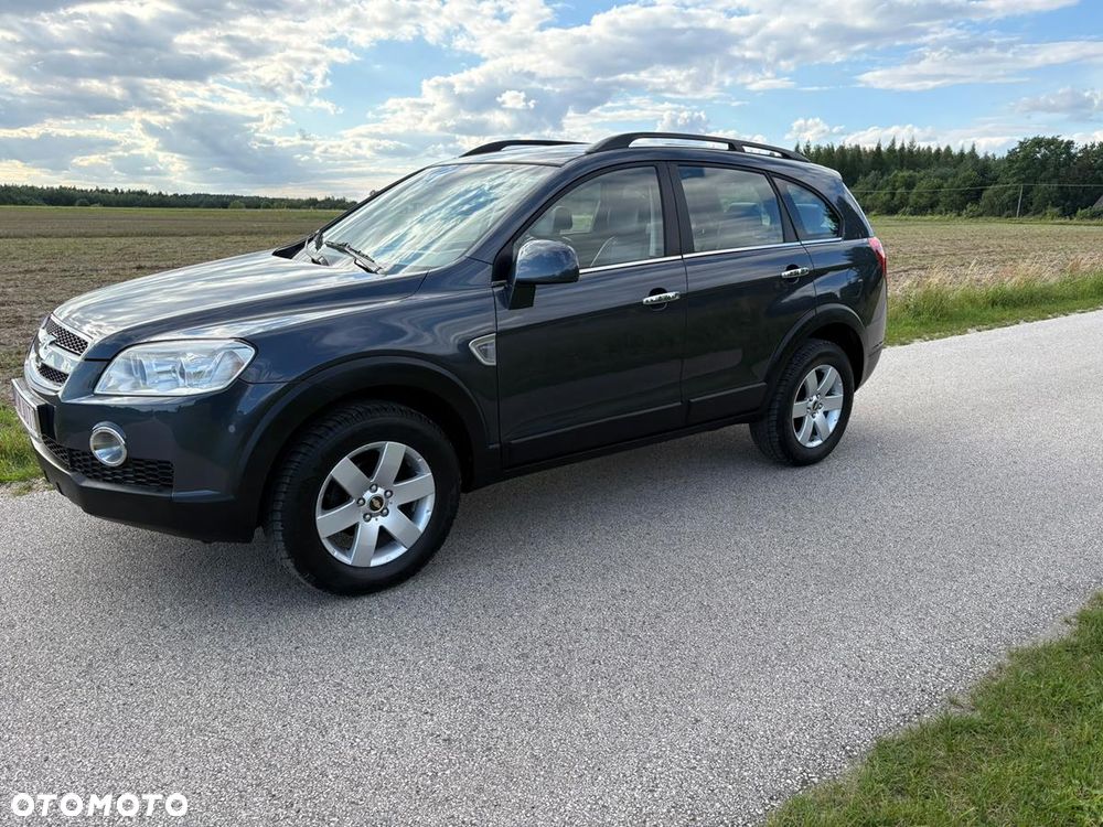 Chevrolet Captiva 2.4 4WD 7 Sitzer LT - 13