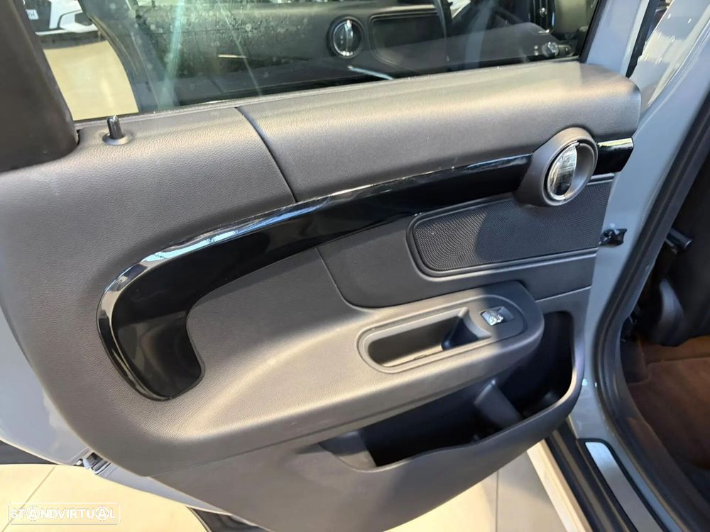 MINI Countryman - 25