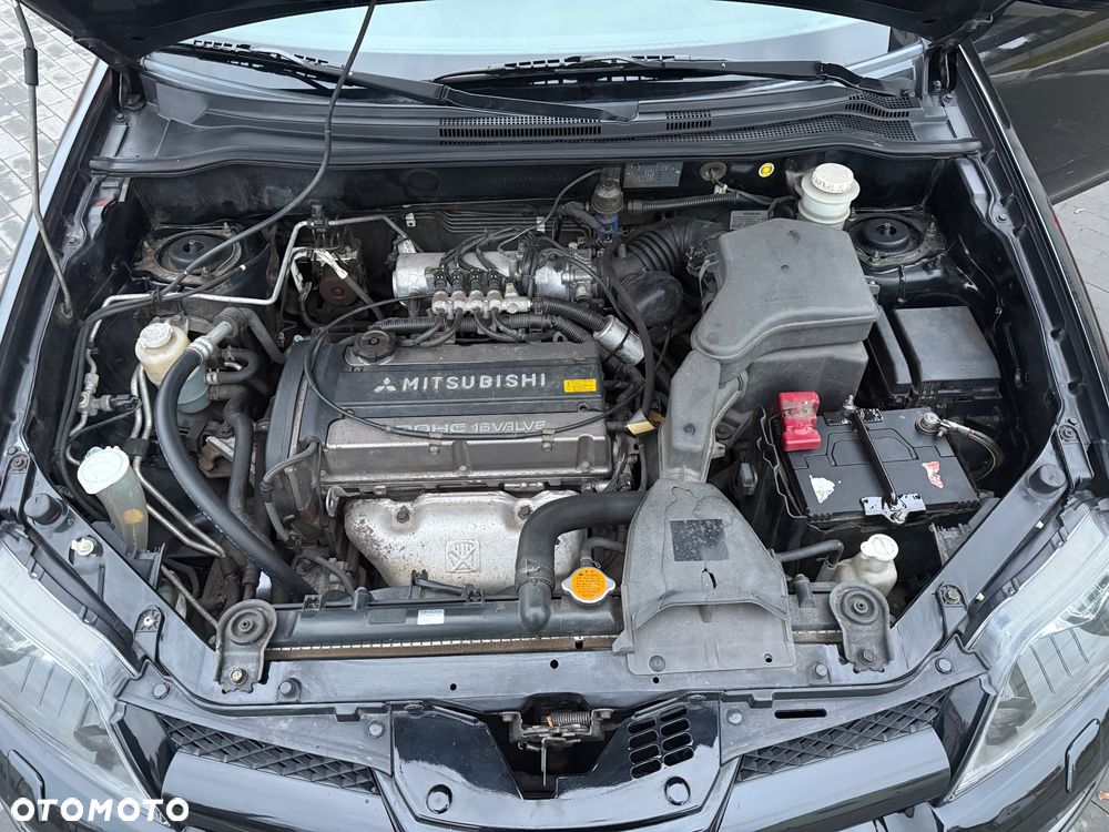 Mitsubishi Outlander 2.0 Comfort 4WD - 17