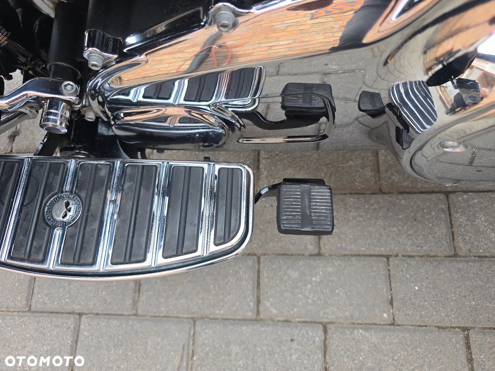 Harley-Davidson Tri Glide - 24