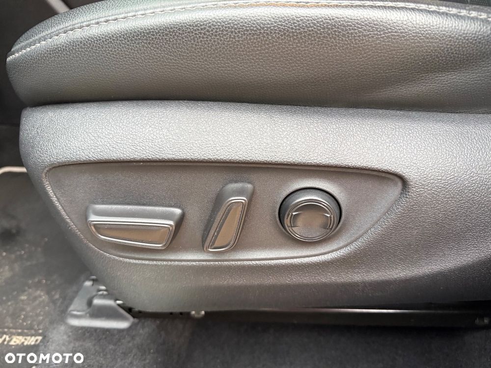Toyota Highlander 2.5 Hybrid Executive Style - 11