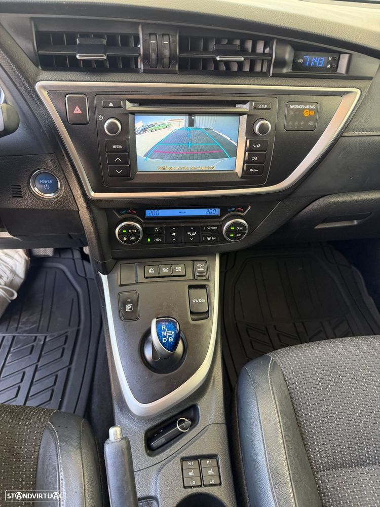 Toyota Auris - 29