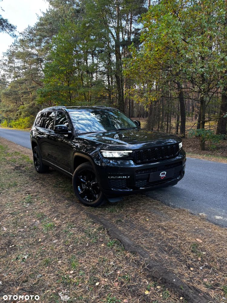 Jeep Grand Cherokee - 17