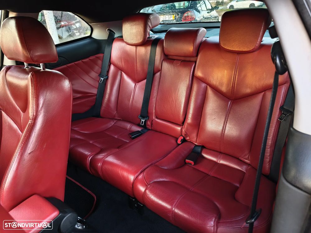 Alfa Romeo GT 1.9 JTD M-JET Blackline - 17