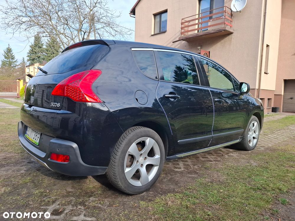 Peugeot 3008 HDi FAP 165 Automatik Allure - 7