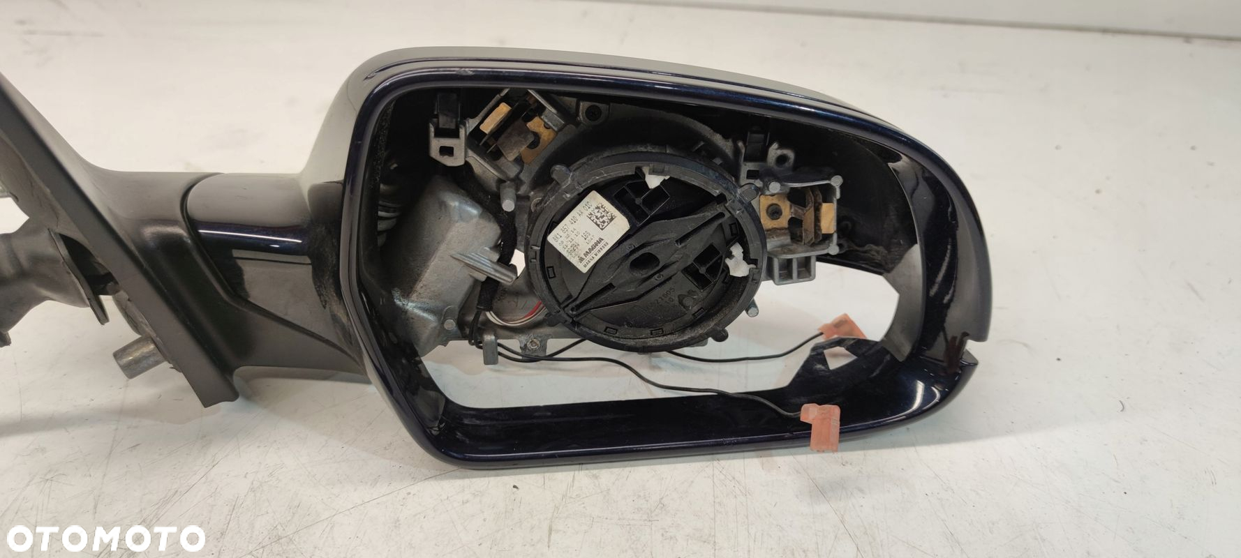 LUSTERKO PRAWE STELAŻ AUDI A4 B8 LZ5A 6 PIN EU - 2