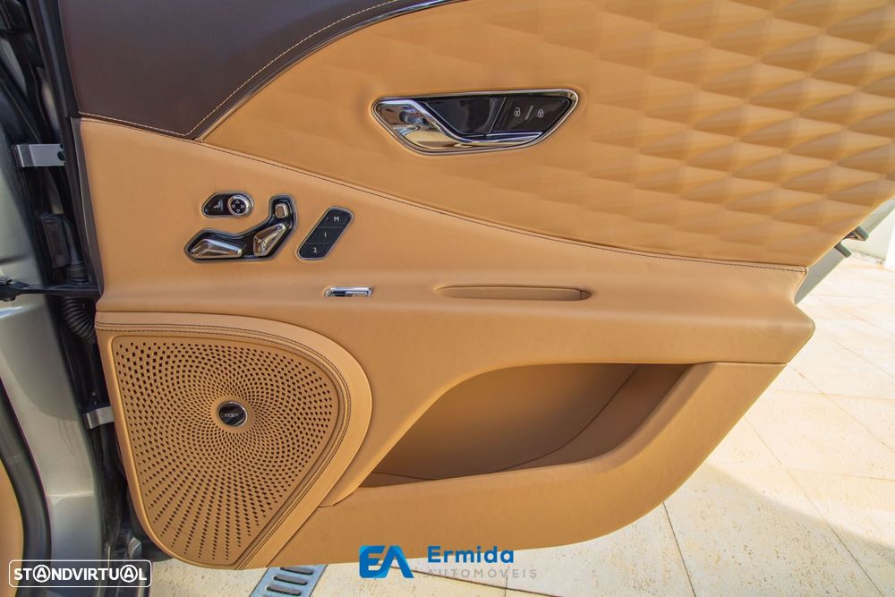 Bentley Flying Spur - 52