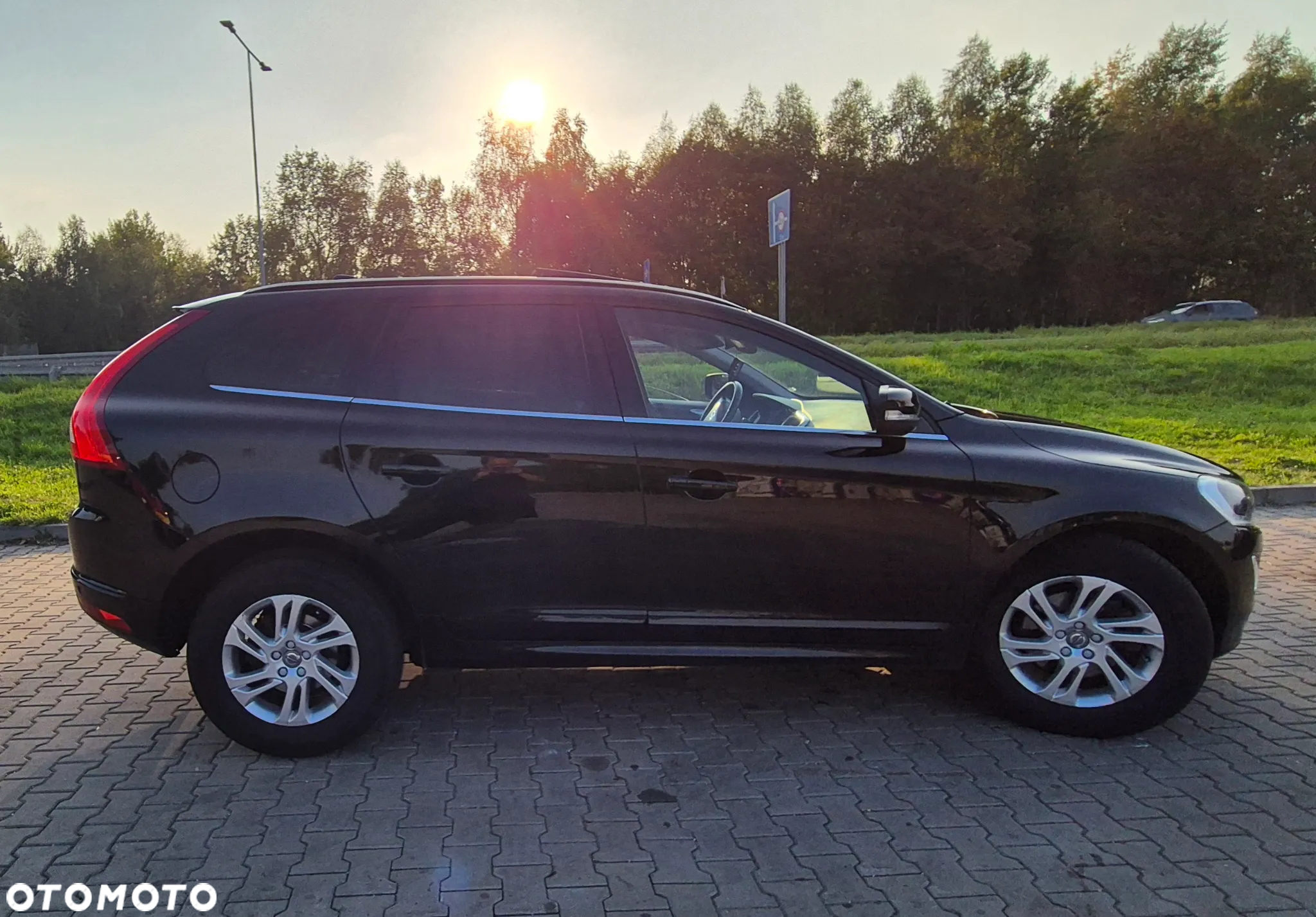 Volvo XC 60 D3 Momentum - 5