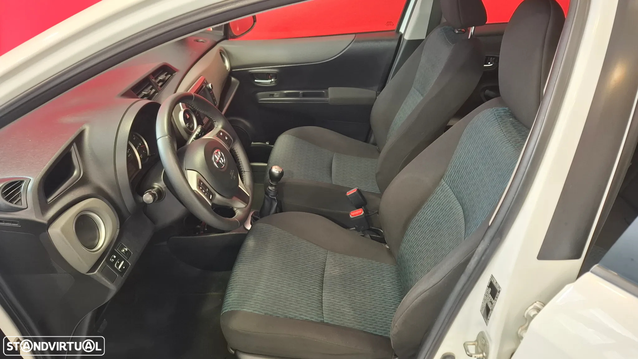 Toyota Yaris 1.4 D-4D Comfort+P.Style - 18