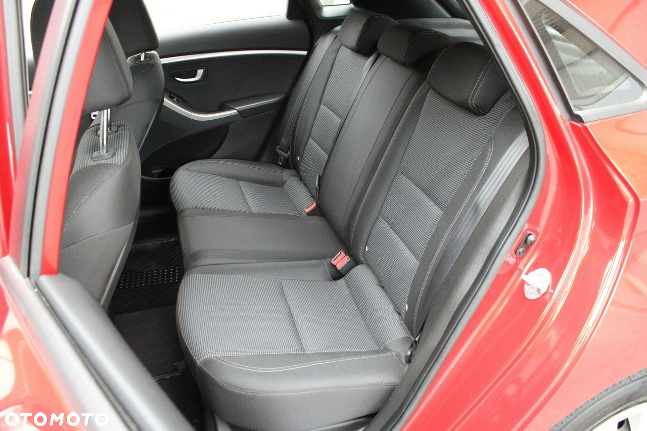 Hyundai i30 - 13