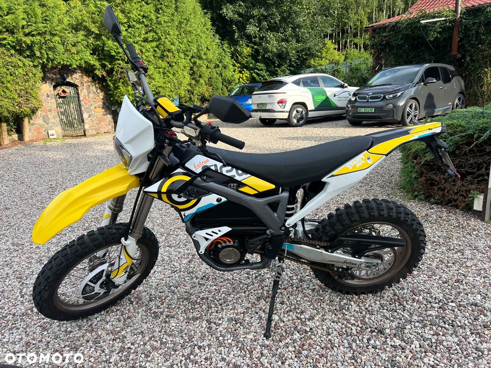 Surron Storm Bee - 1