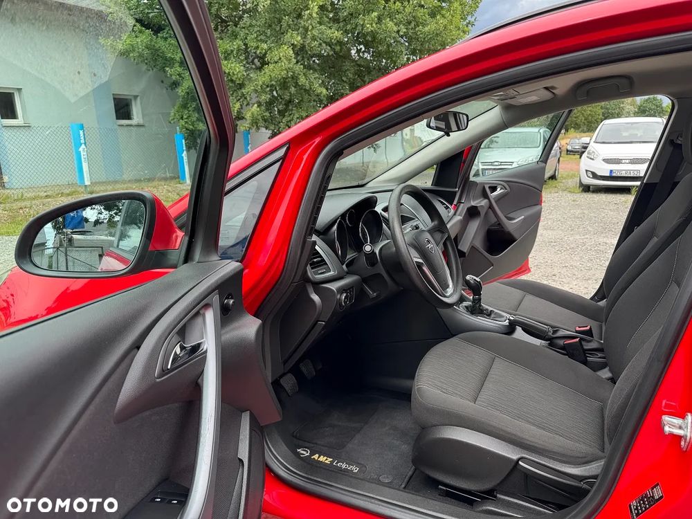 Opel Astra - 16