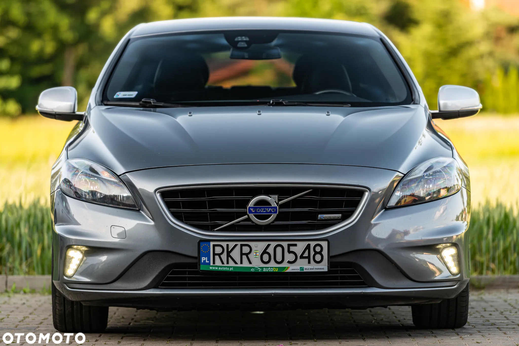Volvo V40 D4 Drive-E R-Design Momentum - 14