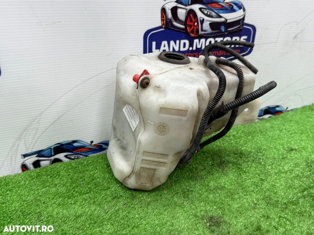 VAS LICHID PARBRIZ STROPGEL + POMPA OPEL CORSA E 1.2 BENZINA 2014 COD OEM 021168 55702892 2014-2019 - 6