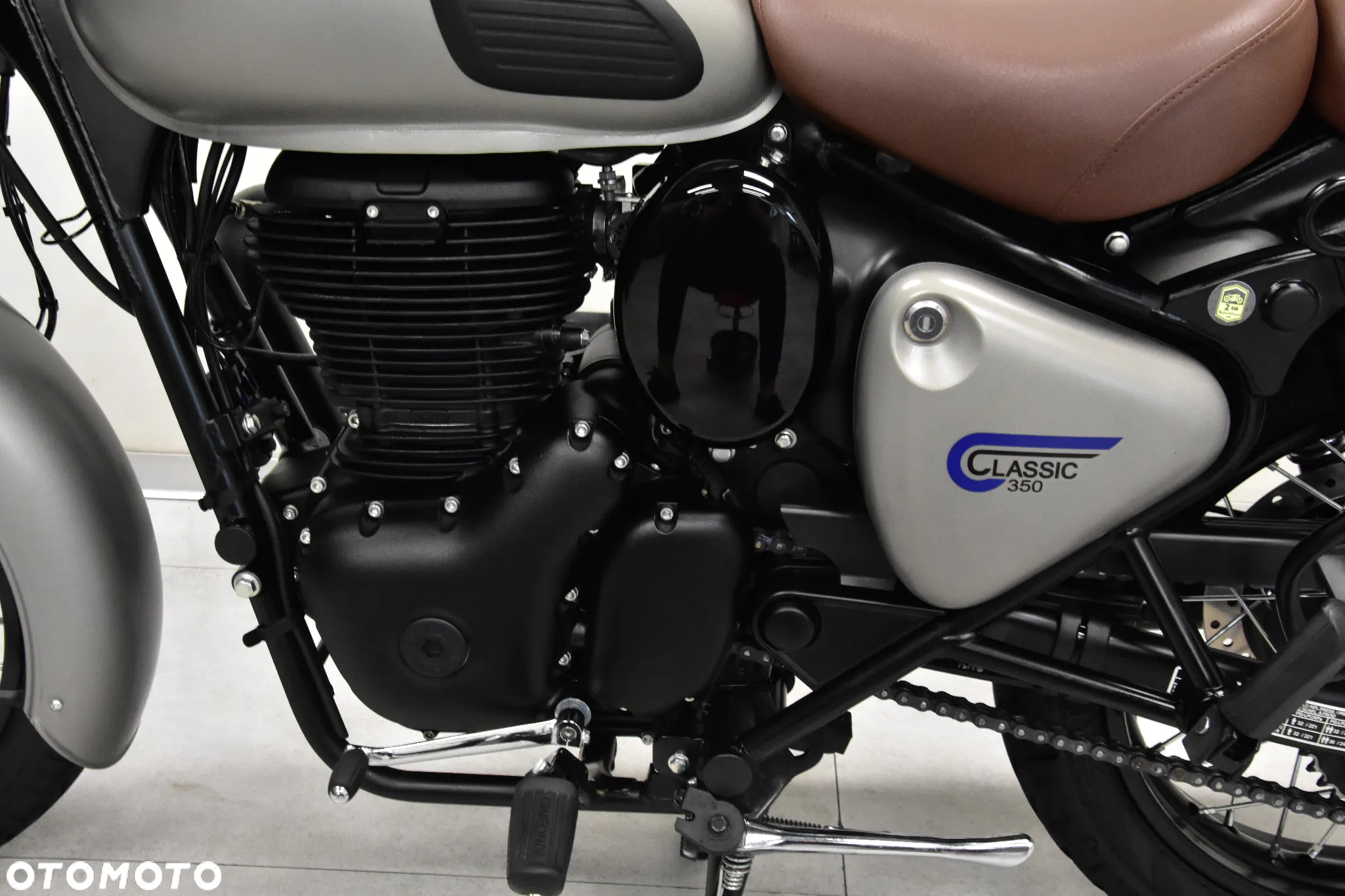 Royal Enfield Classic - 36