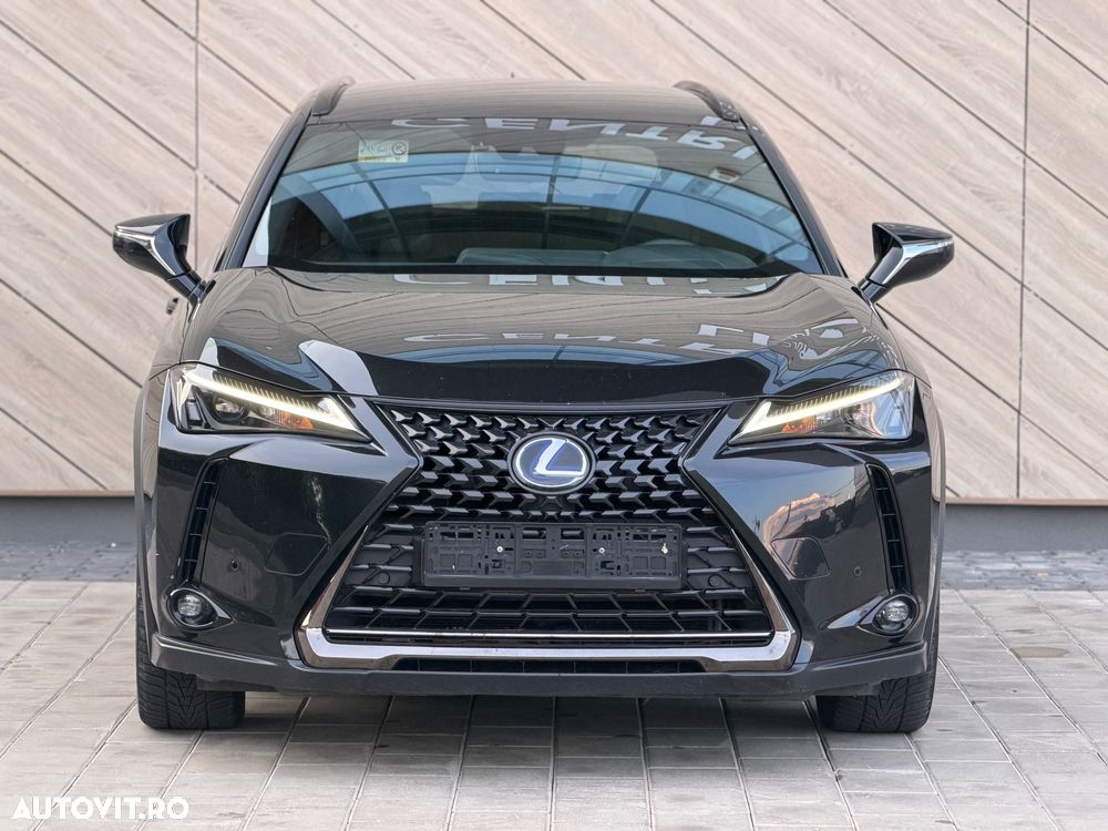 Lexus UX 250h 2.0L HEV 20H- (178 HP) 4X2 CVT Executive - 10