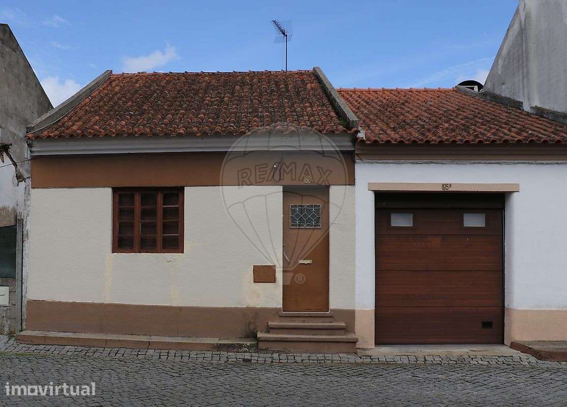 Moradia T2 para venda - Grande imagem: 2/26