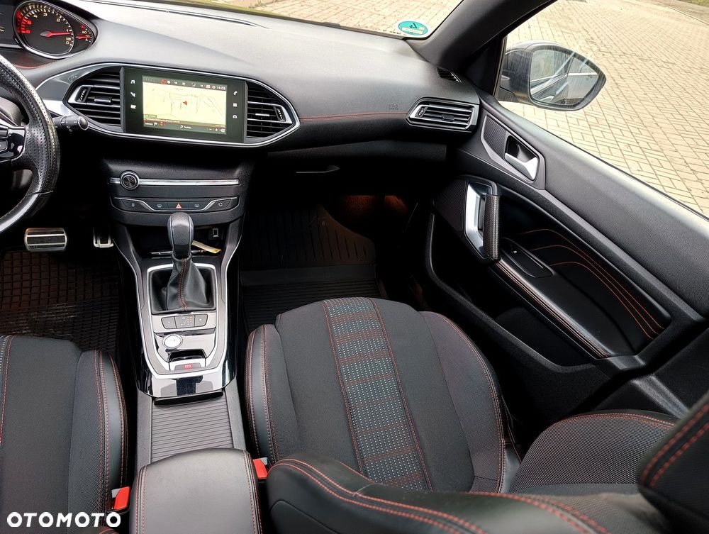 Peugeot 308 BlueHDi 150 EAT6 Stop & Start GT-Line Edition - 26